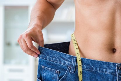 Para adelgazar hay que ser constantes: dormir bien y cuidarse en las comidas.