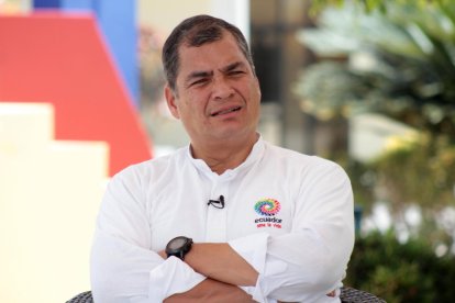  Lenín Moreno, exvicepresidente de Correa, planteó una enmienda constitucional para eliminar la reelección indefinida impulsada por su antecesor. 