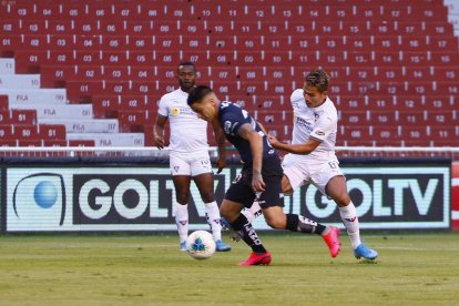 Liga de Quito e Independiente del Valle disputaron un juego amistoso que fue televisado y además contó con veedores especiales, como el ministro Zevallos.