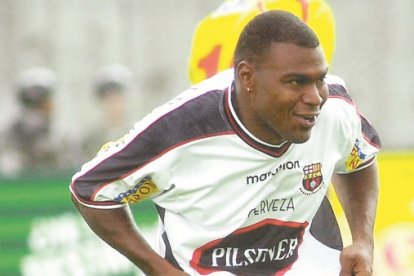 El exjugador colombiano llegó a mediados de junio de 2002 a Barcelona.