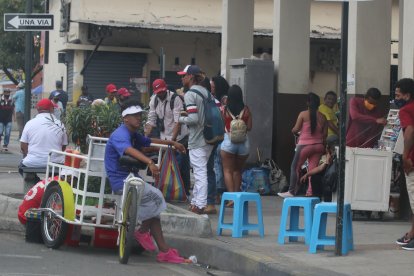 Un desorden se evidencia en las intersecciones de Gómez Rendón y Maldonado.