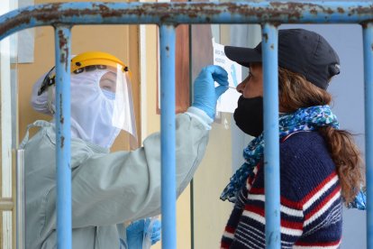 La toma de pruebas PCR se agenda en las brigadas móviles.