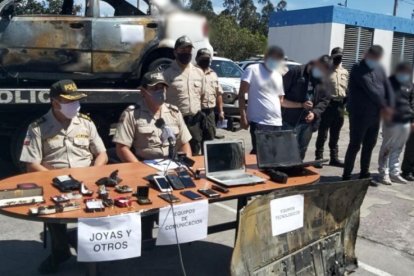 Los sujetos fueron detenidos. Tres de ellos tienen antecedentes penales.