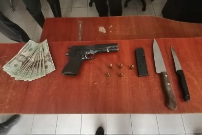 Estos fueron los objetos que se encontraban en posesión de los delincuentes.