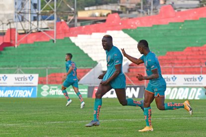 Cristian Borja y su gol número 9 en LigaPro. 



FESTEJO CRISTINA BORJA (LDU)

Quito.05 de septiembre  2020 Agencia ( ag - expreso ag extra ) API
