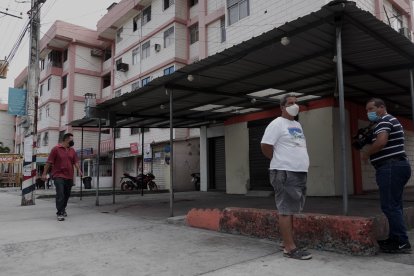 En este sector de Guayaquil fueron baleados los tres amigos.