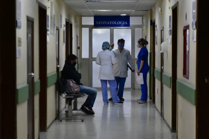 Por ahora permanecen en el área de neonatología del Hospital de la Policía.