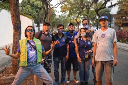 Integrantes de la Boca del Pozo, listos para ver en acción al Bombillo.