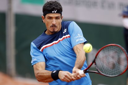 Gómez perdió en su debut del Roland Garros.