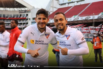 Los ganadores de la primera etapa, Christian Cruz y Édison Vega.