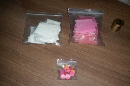 Parte de la sustancia alucinogena hallada a los sospechosos.