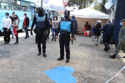 A manera de homenaje, un corazón fue pintado en el lugar donde apuñalaron a Andrango.