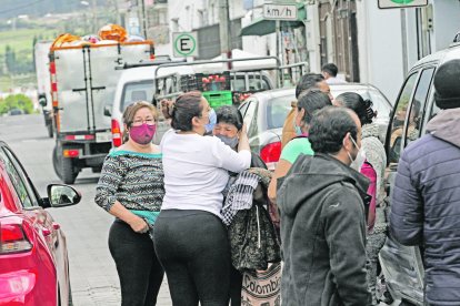 Allegados fueron al sitio y lamentaron lo ocurrido durante la madrugada.