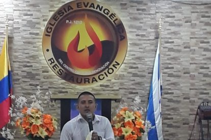 Alfredo predica que estando en las cosas del mundo no lo mataron, ahora con Cristo menos. Seguirá trabajando para Él.