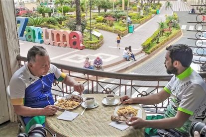 La ciudad es conocida por su clima, su riqueza aurífera y el plato típico.