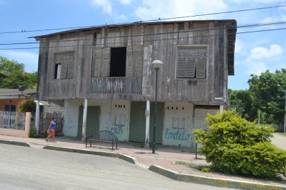Estado en que  se mantiene una de las antiguas casonas de Colonche.
