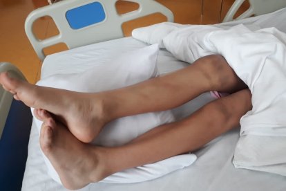 La niña sigue hospitalizada en el IESS de Babahoyo con algunos politraumatismos.