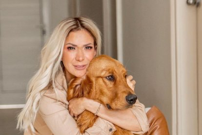 La Prefecta del Guayas duerme con 7 perros.