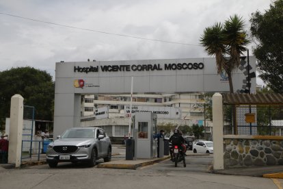 El pequeño fue llevado al hospital Vicente Corral Moscoso.