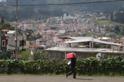 El hecho se suscitó en una zona rural. Los lugareños estaban asombrados.