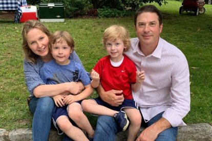 Según Apple, la madre se descuidó del niño, por eso no le devolverá el dinero.