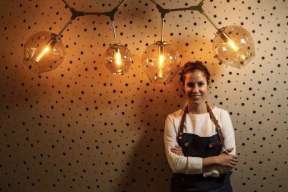 Su restaurante Ikaro es su emprendimiento, con el cual logró ganarse la estrella Michelin.