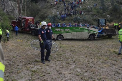 La unidad de transporte dio varias vueltas de campana.