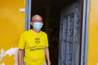 Montoyita, hincha amarillo que trabajó en el Ídolo.