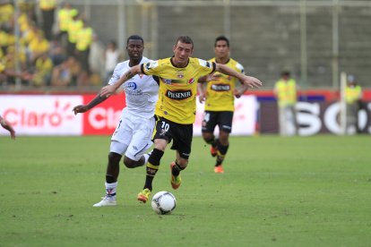 (29/04/2012) Barcelona ganaba 2-1 hasta el minuto 90 con un doblete de Damián Díaz, pero en los minutos de adición Claudio Bieler marcó el empate.