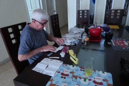 Su esposo, Ulpiano, apela a la generosidad ciudadana y a las autoridades para tratar a su compañera de vida.