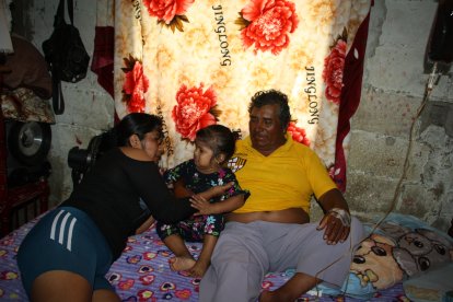 Teófilo Clemente agradece a Dios el estar con vida y poder abrazar a sus hijos y jugar con sus nietos.