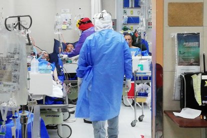 En el Hospital Carlos Andrade Marín se amplió el área de emergencia.