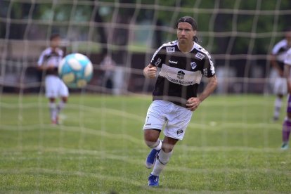 Con 86 goles, Trapito es el máximo goleador histórico de Platense.