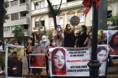 La mañana del martes se realizó un nuevo plantón exigiendo justicia.