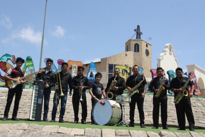 Los parientes se han unido para llevar adelante un proyecto.