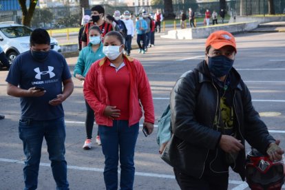 En el Colegio San Gabriel la jornada empezó al menos con media hora de retraso