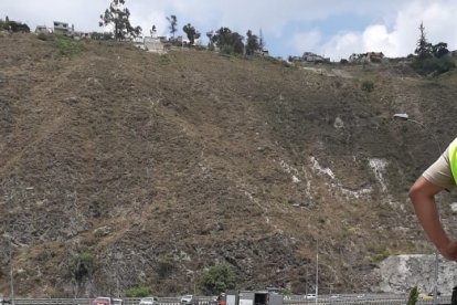 Desde este puente se precipitó el pesado automotor.