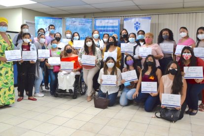 Las integrantes del nuevo organismo con sus repectivos nombramientos.