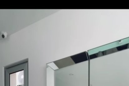 Durante una de sus transmisiones, Ruales dijo que recibió un mensaje de un conocido del medio.