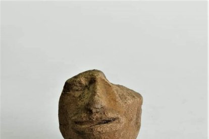 Una de las piezas halladas en el sitio.