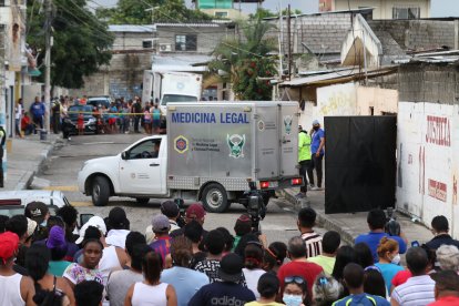 El levantamiento de los cuerpos se hizo al caer la tarde del sábado 13 de marzo.
