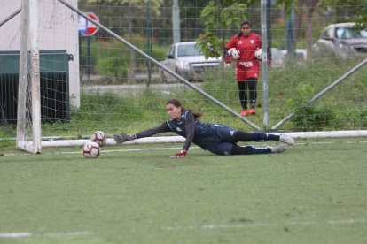 La portera  Rafaela Lozano busca la titularidad en el City.