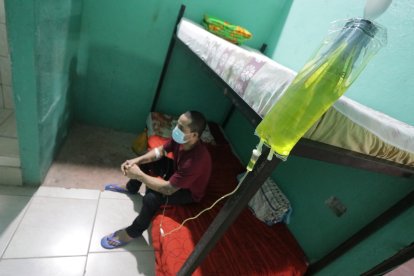 Reciben terapias y son desintoxicados en las habitaciones.