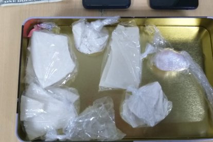 La heroína encontrada en la casa allanada.