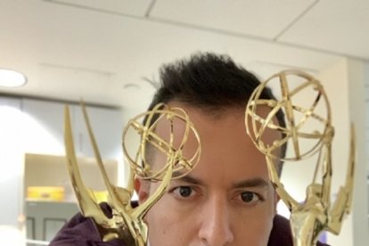 Ángel Villagomez también es ganador de dos premios Emmy.