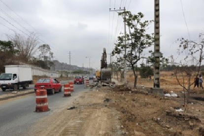 Los trabajos de la primera fase ya se ejecutan con el movimiento de tierra.