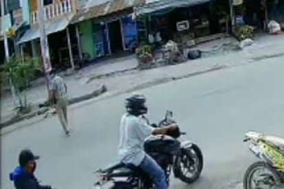 Los sujetos huyeron en moto luego de matar a Wilson Intriago, de aproximadamente 70 años.