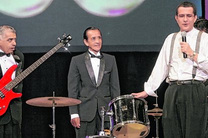 Siempre le gustó hacer participar a sus compañeros.