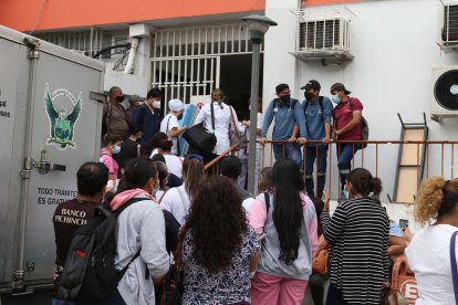 El crimen ocurrió en esta clínica. Asesinos portaban fusiles y vestían ropa de la Policía.
