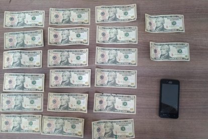 Evidencias halladas a los sospechosos.